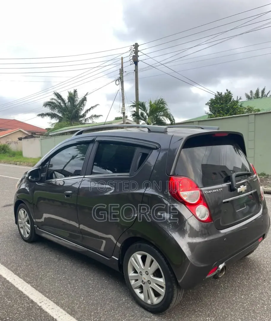 Chevrolet Spark 1LT 4dr Hatchback (1.2L 4cyl 5M) 2014 Gray