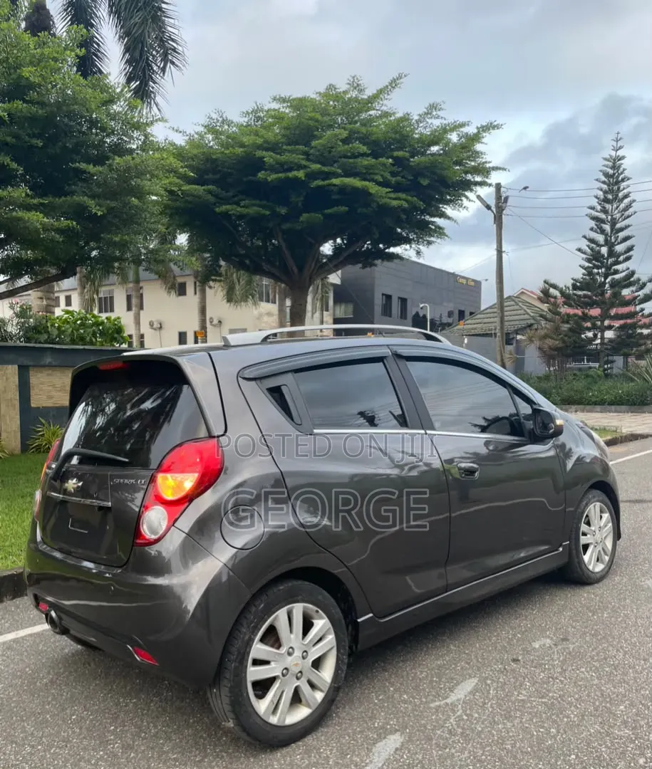 Chevrolet Spark 1LT 4dr Hatchback (1.2L 4cyl 5M) 2014 Gray