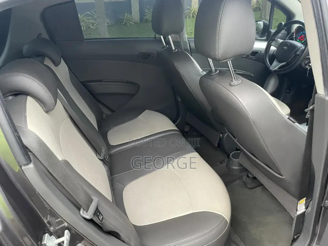Chevrolet Spark 1LT 4dr Hatchback (1.2L 4cyl 5M) 2014 Gray