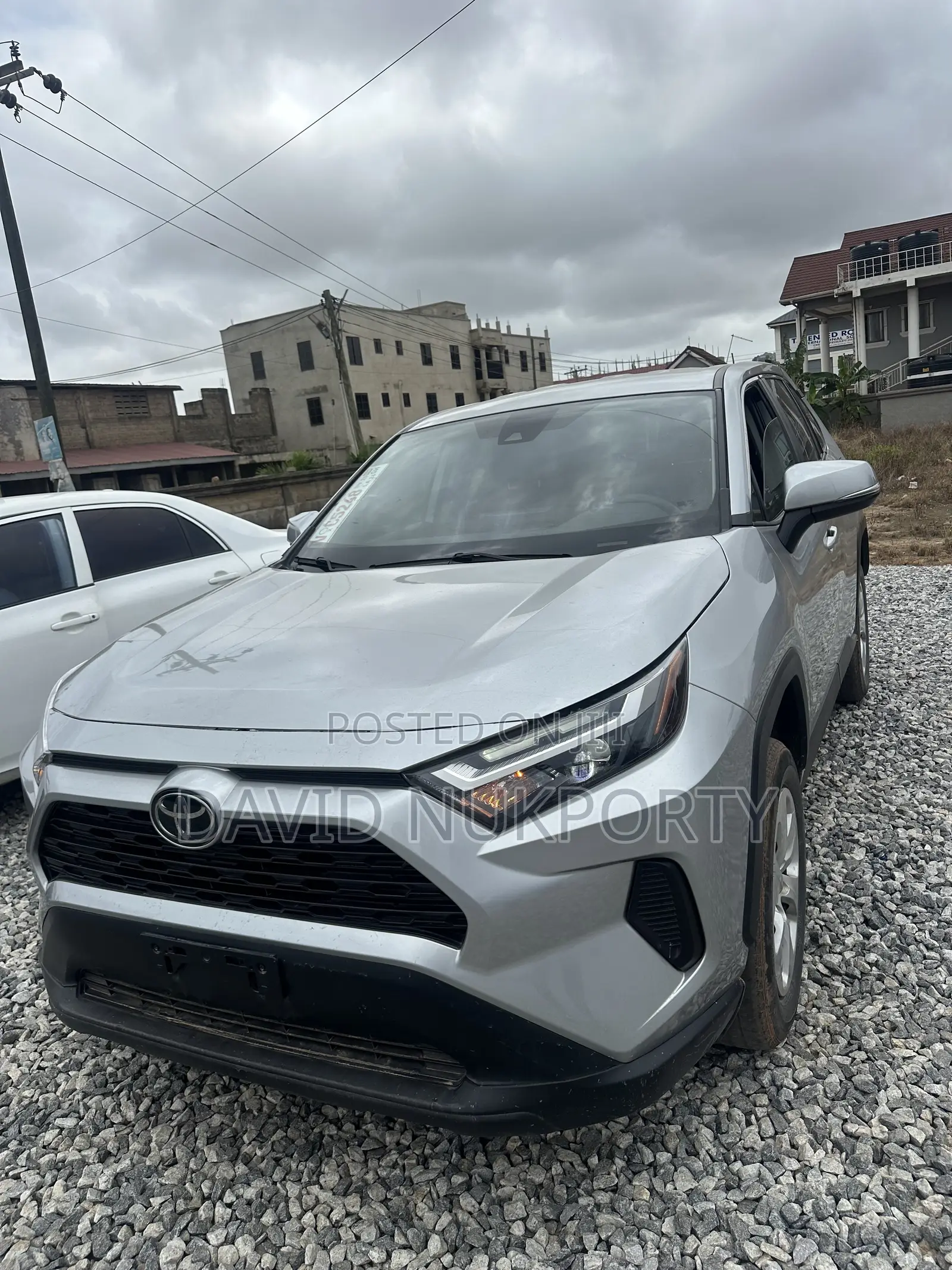 Toyota RAV4 2024 Silver