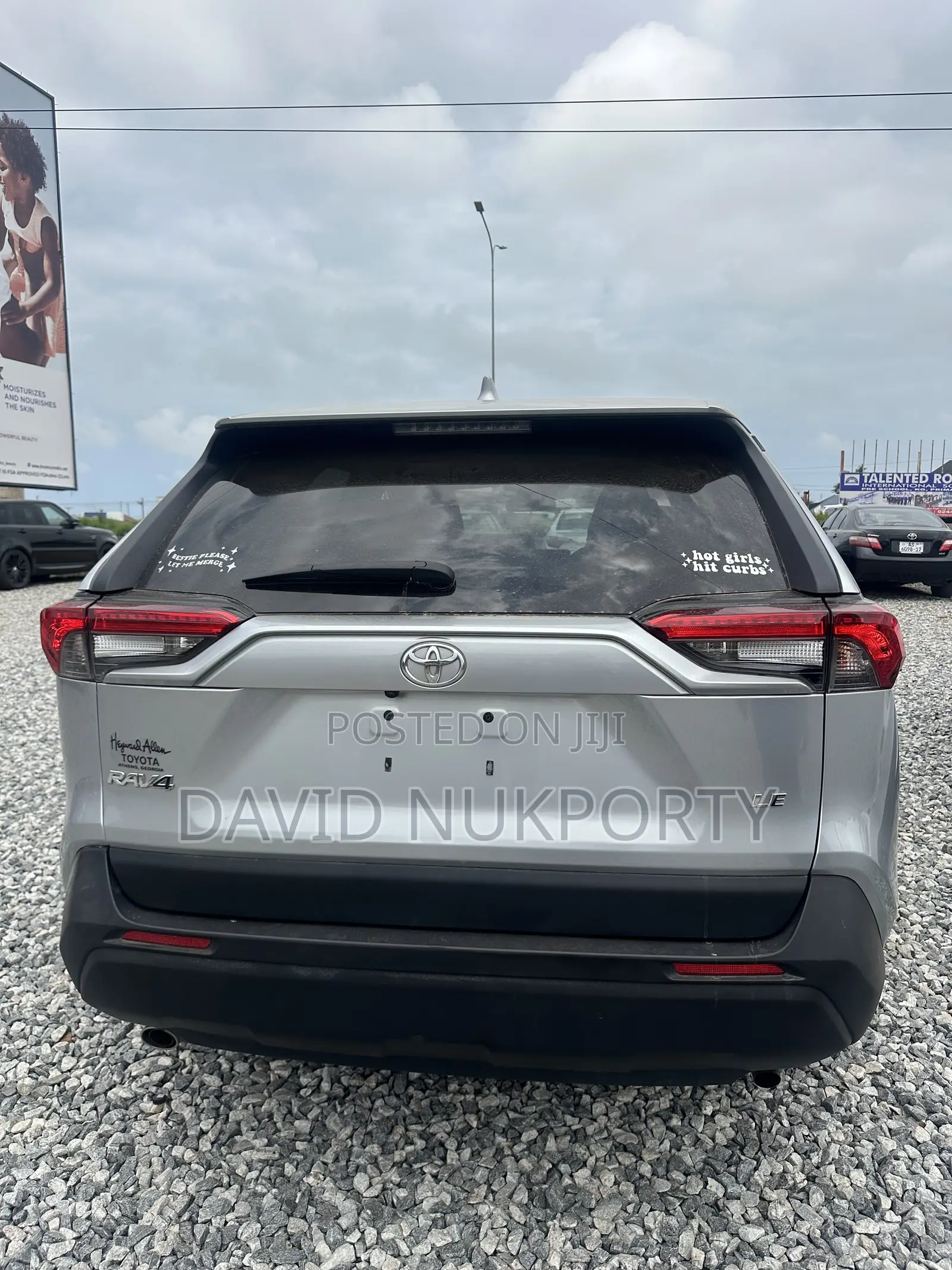 Toyota RAV4 2024 Silver