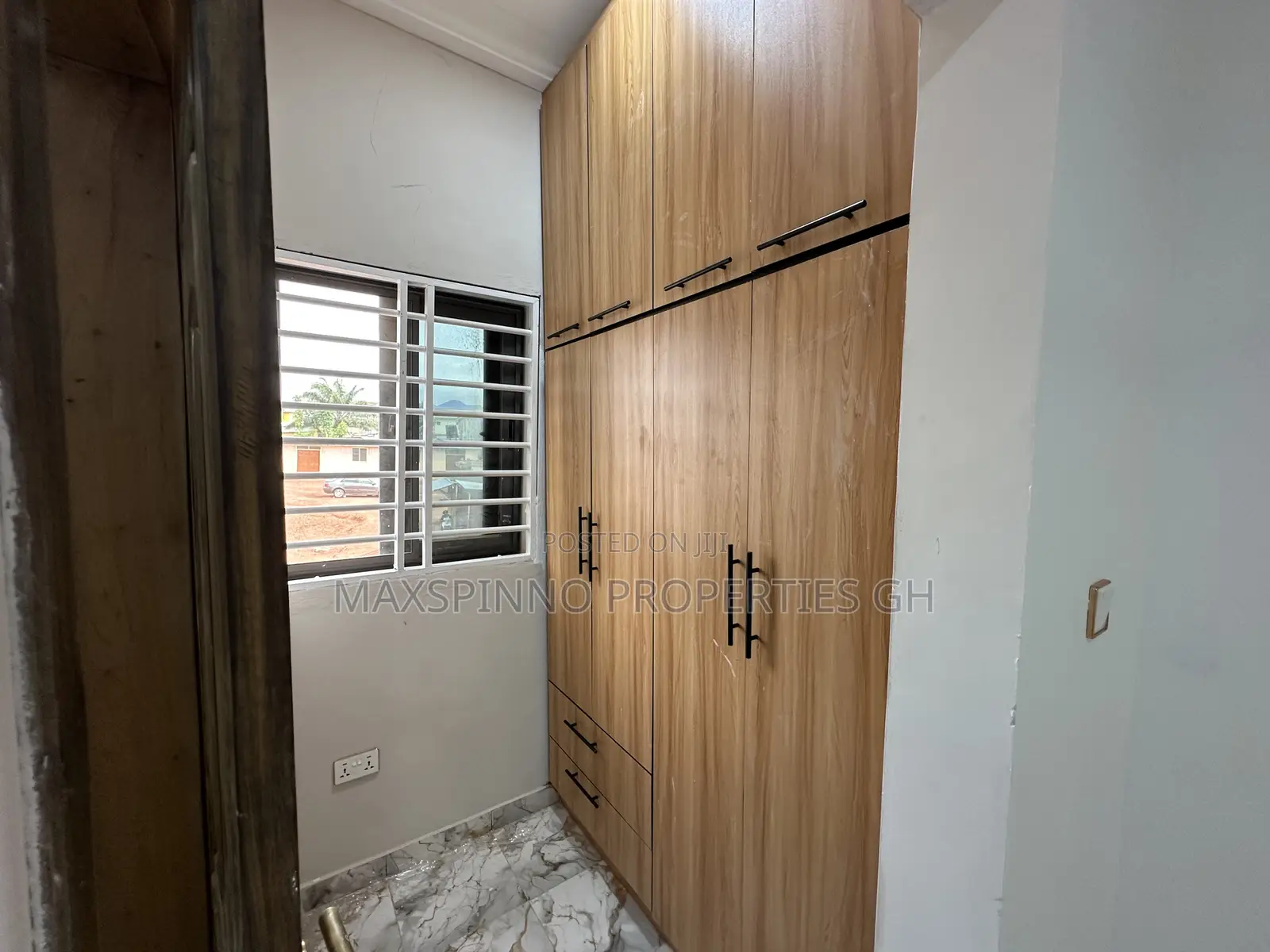 1bdrm Apartment in Maxspinno Properties, North Legon for rent
