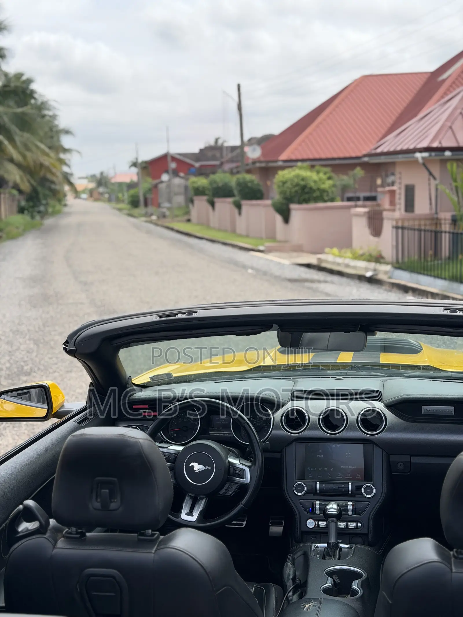 Ford Mustang 2019 Yellow