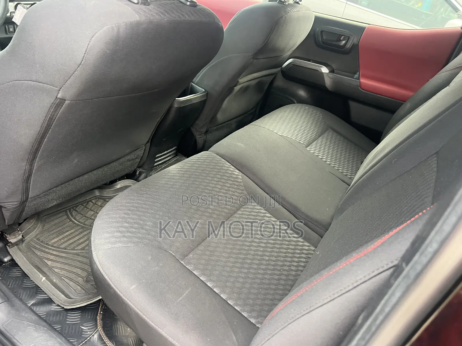 Toyota Tacoma SR5 Double Cab 5' Bed V6 AT 2023 Black