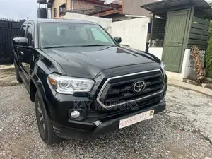 Toyota Tacoma SR5 Double Cab 5' Bed V6 AT 2023 Black