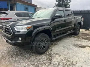 Toyota Tacoma SR5 Double Cab 5' Bed V6 AT 2023 Black