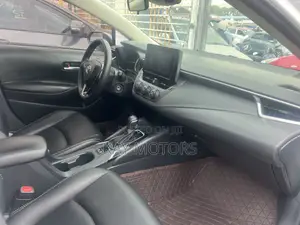 Toyota Corolla LE 2020 White