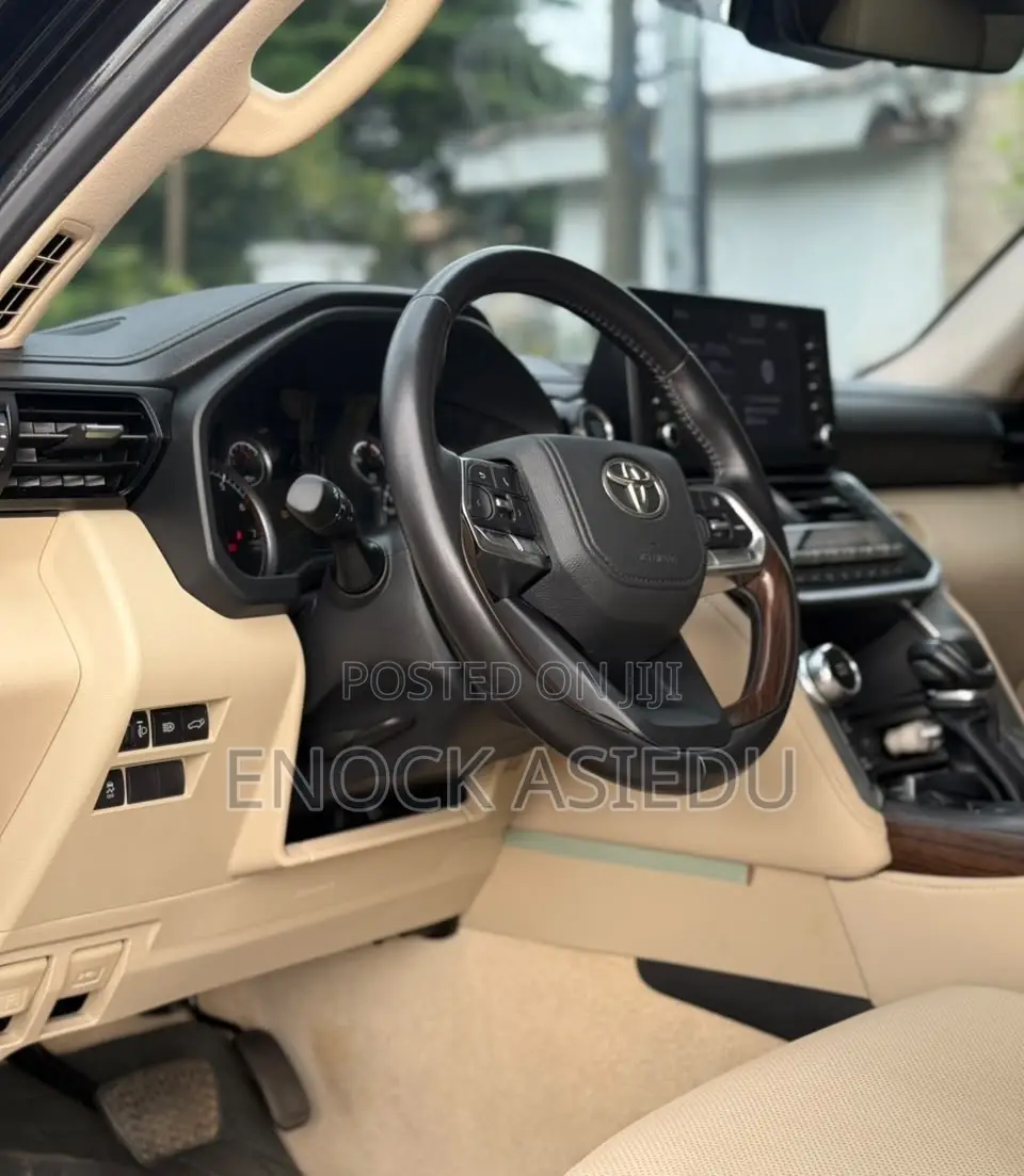 Toyota Land Cruiser 3.5 Petrol 4WD 2022 Black