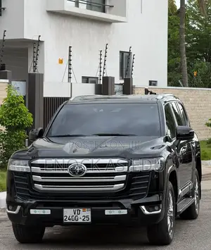 Toyota Land Cruiser 3.5 Petrol 4WD 2022 Black