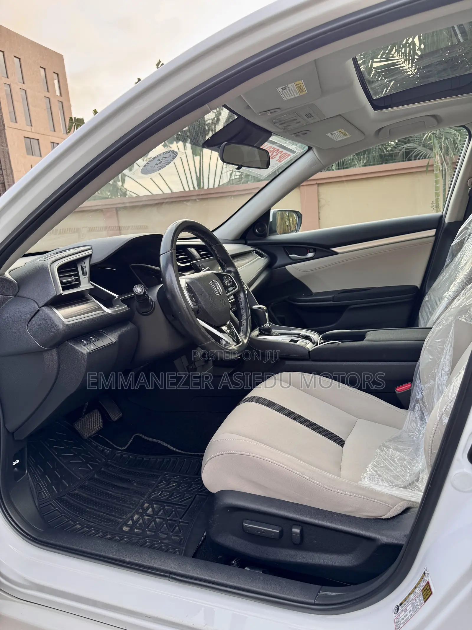 Honda Civic EX-L Sedan 2019 Pearl