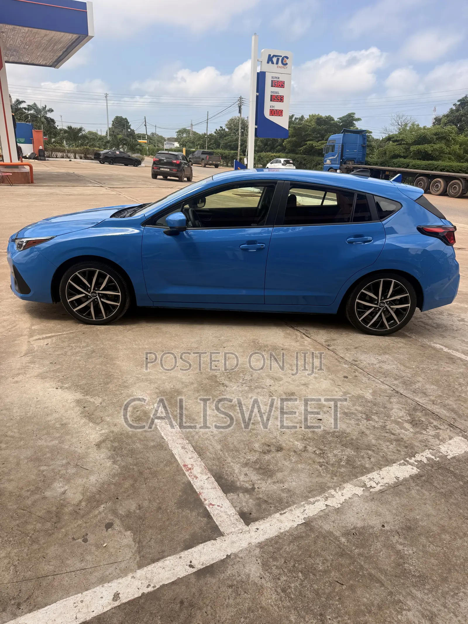 Subaru Impreza Premium Hatchback (2.0L 4cyl CVT) 2023 Blue