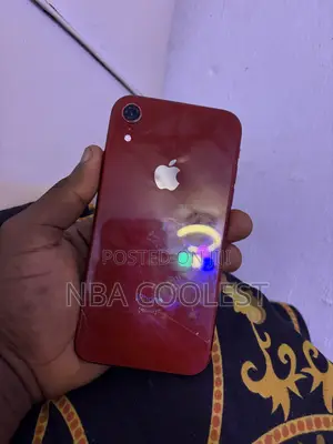 Apple iPhone XR 64 GB Red