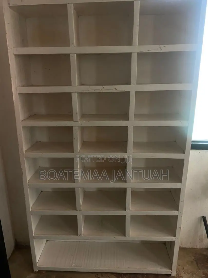 White Shoe Rack