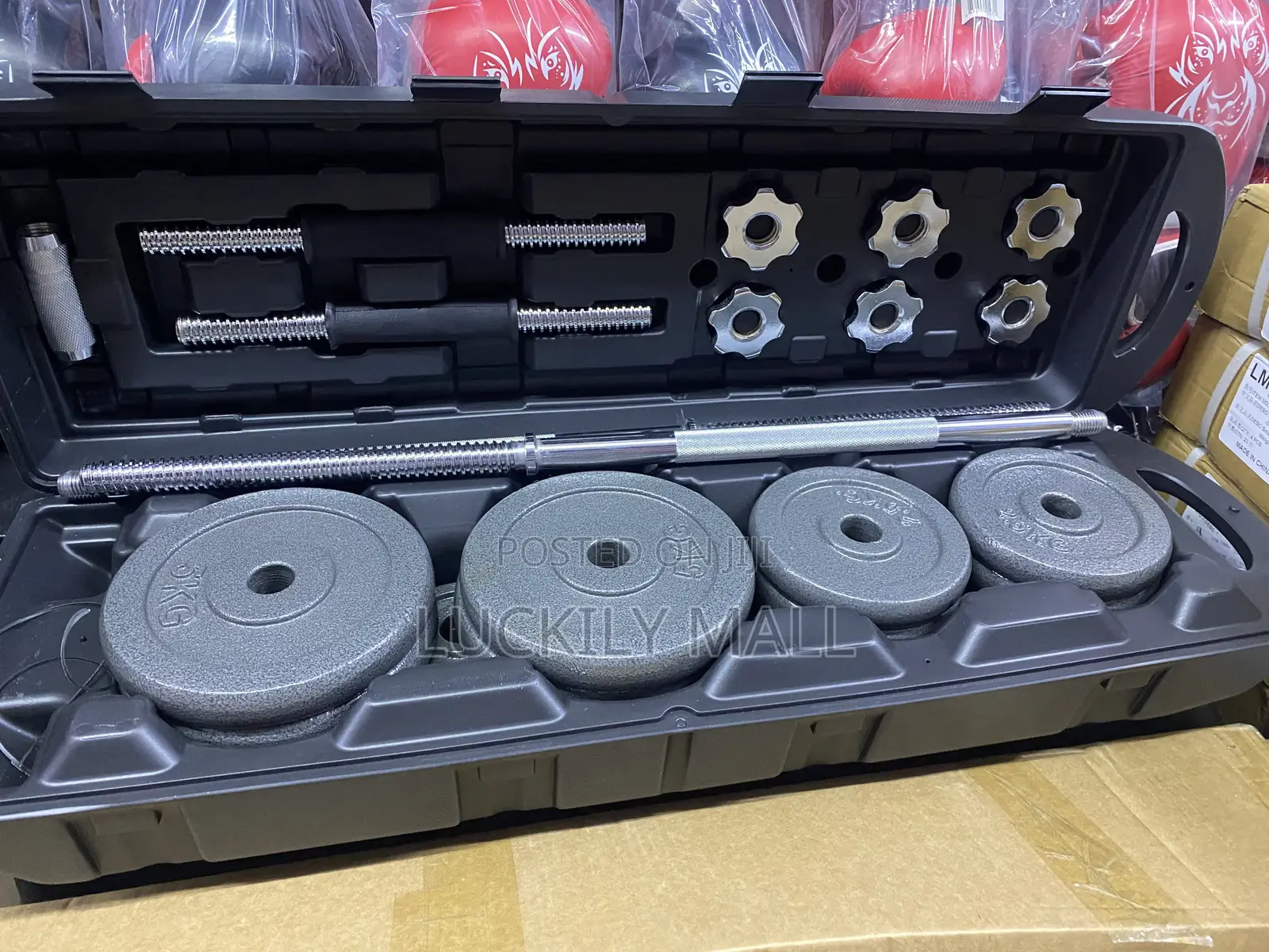 A 50kg Box Chrome Barbell Set