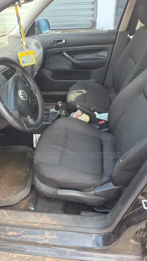 Volkswagen Golf 2001 Black