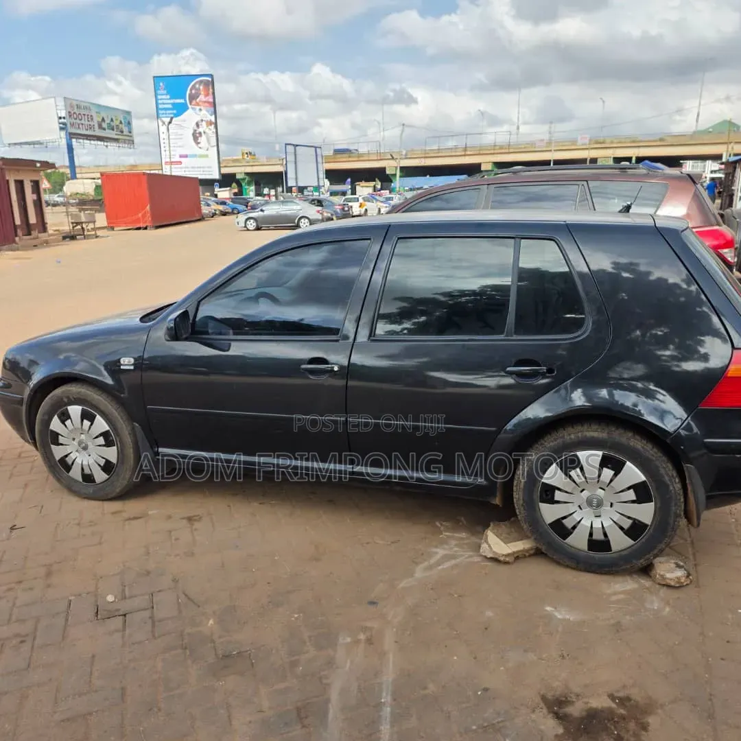 Volkswagen Golf 2001 Black