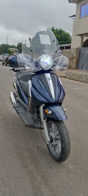 Piaggio Scooter 2020 Blue