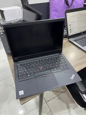 Laptop Lenovo ThinkPad x13 Yoga 8GB Intel Core i5 SSD 256GB
