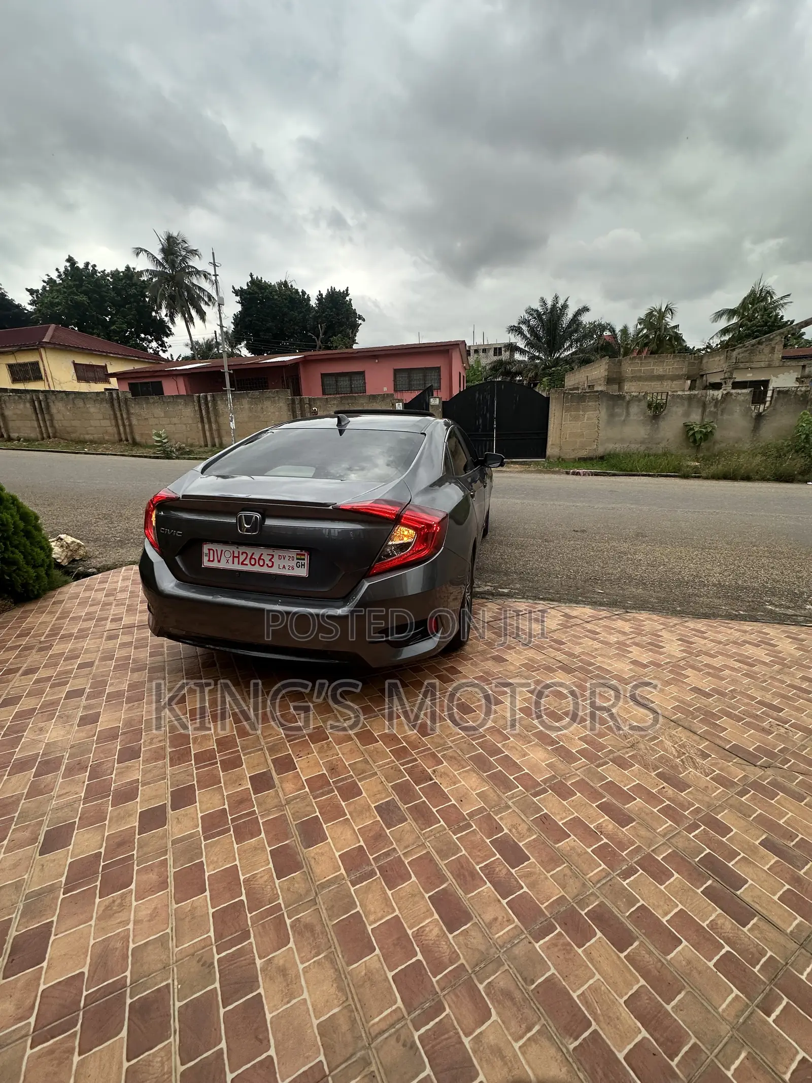 Honda Civic EX Sedan 2018 Gray