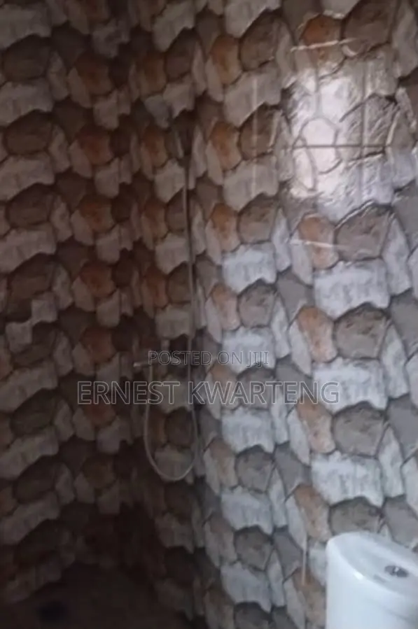 1bdrm House in Super Elite Estate, Sowutwuom for rent