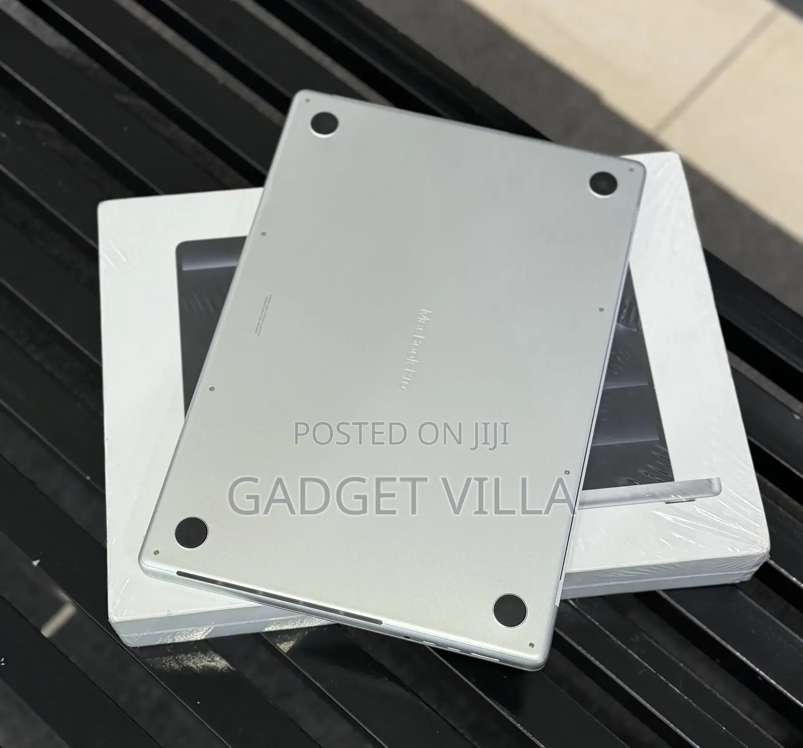 Laptop Apple MacBook Pro 2024 M4 Pro 24GB Apple M4 Pro SSD 512GB