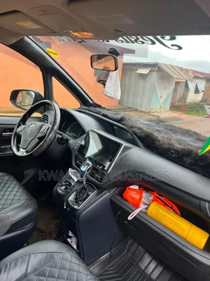 Toyota Voxy 2015 Black