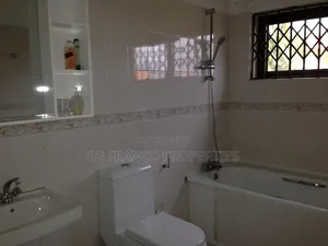 4bdrm House in Kg  Franco, Regimanuel Gray Estates for sale
