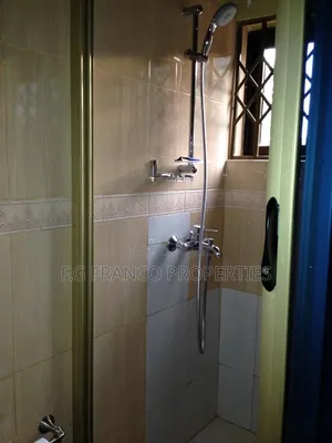 4bdrm House in Kg  Franco, Regimanuel Gray Estates for sale