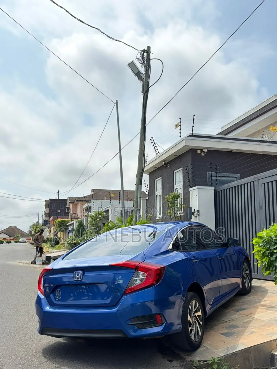 Honda Civic EX 4dr Sedan (2.0L 4cyl) 2017 Blue