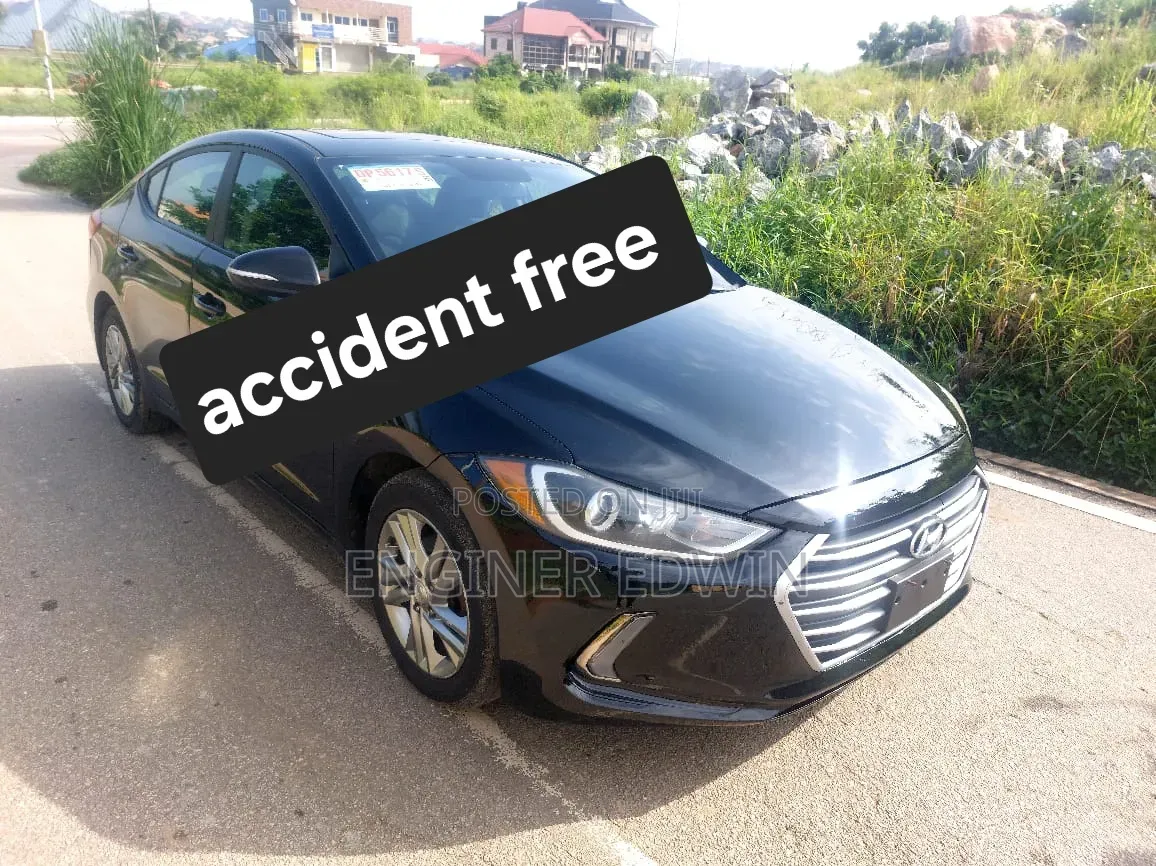 Hyundai Elantra 2017 Black