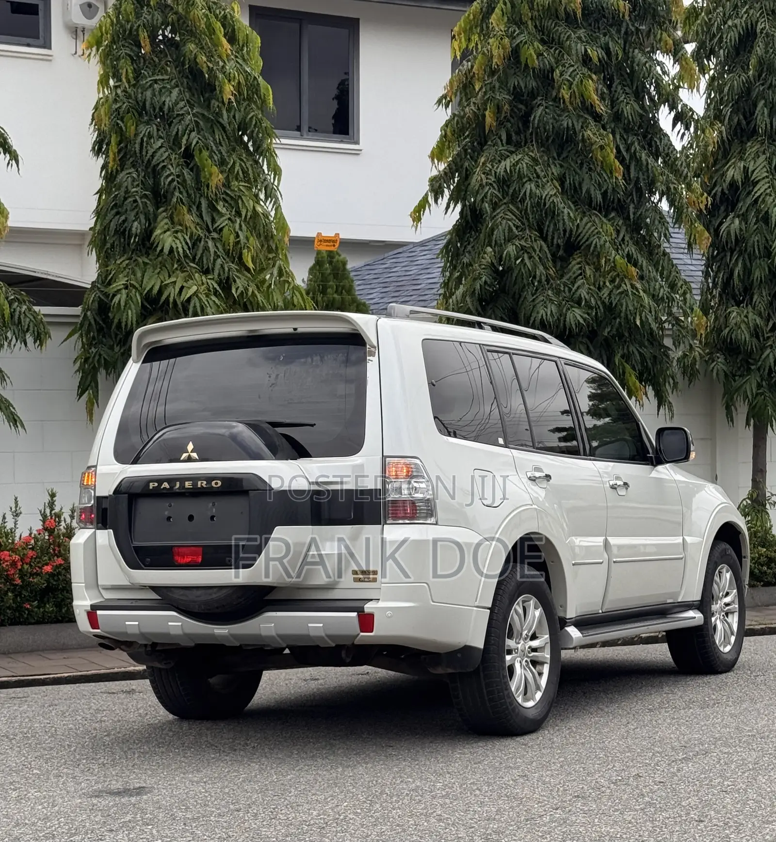 Mitsubishi Pajero V80 3.8 V6 GLS 2019 White