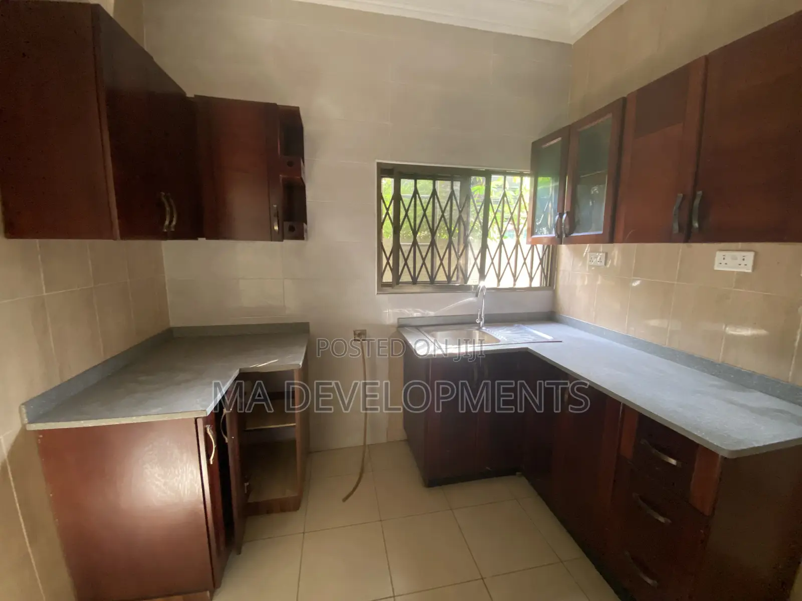 2bdrm Apartment in Achimota for rent