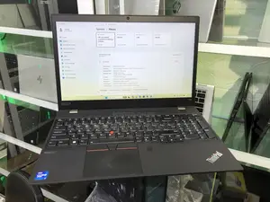 Laptop Lenovo ThinkPad P15s 16GB Intel Core i7 SSD 512GB