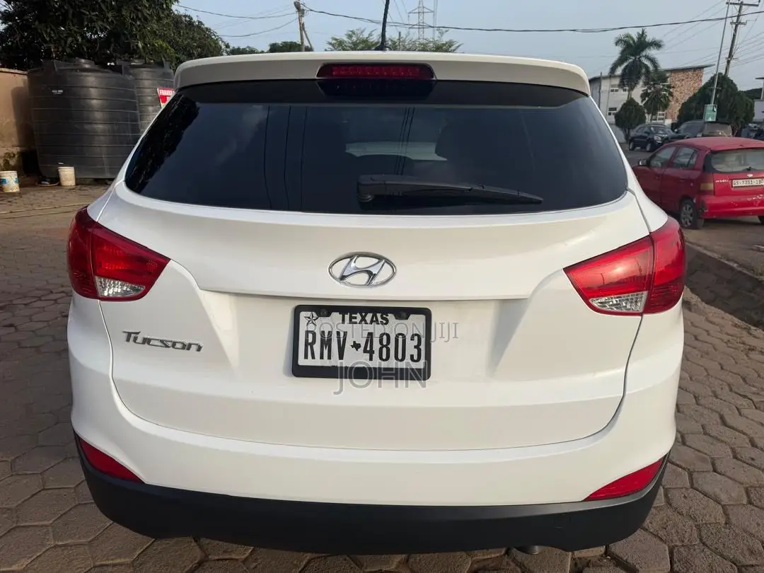 Hyundai Tucson GLS AWD 2014 White