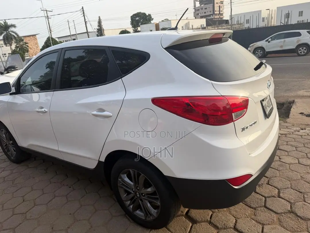 Hyundai Tucson GLS AWD 2014 White
