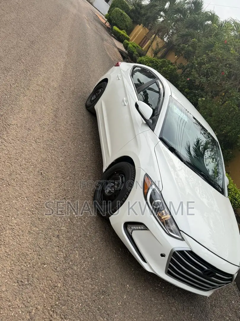 Hyundai Elantra 2017 White