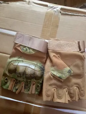 Safety Hand Gloves For Riders And Gym