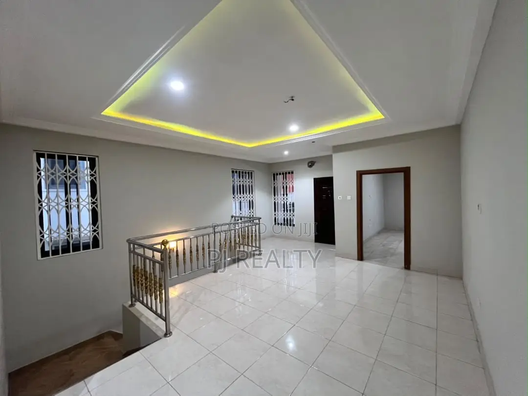 4bdrm House in East Legon for rent
