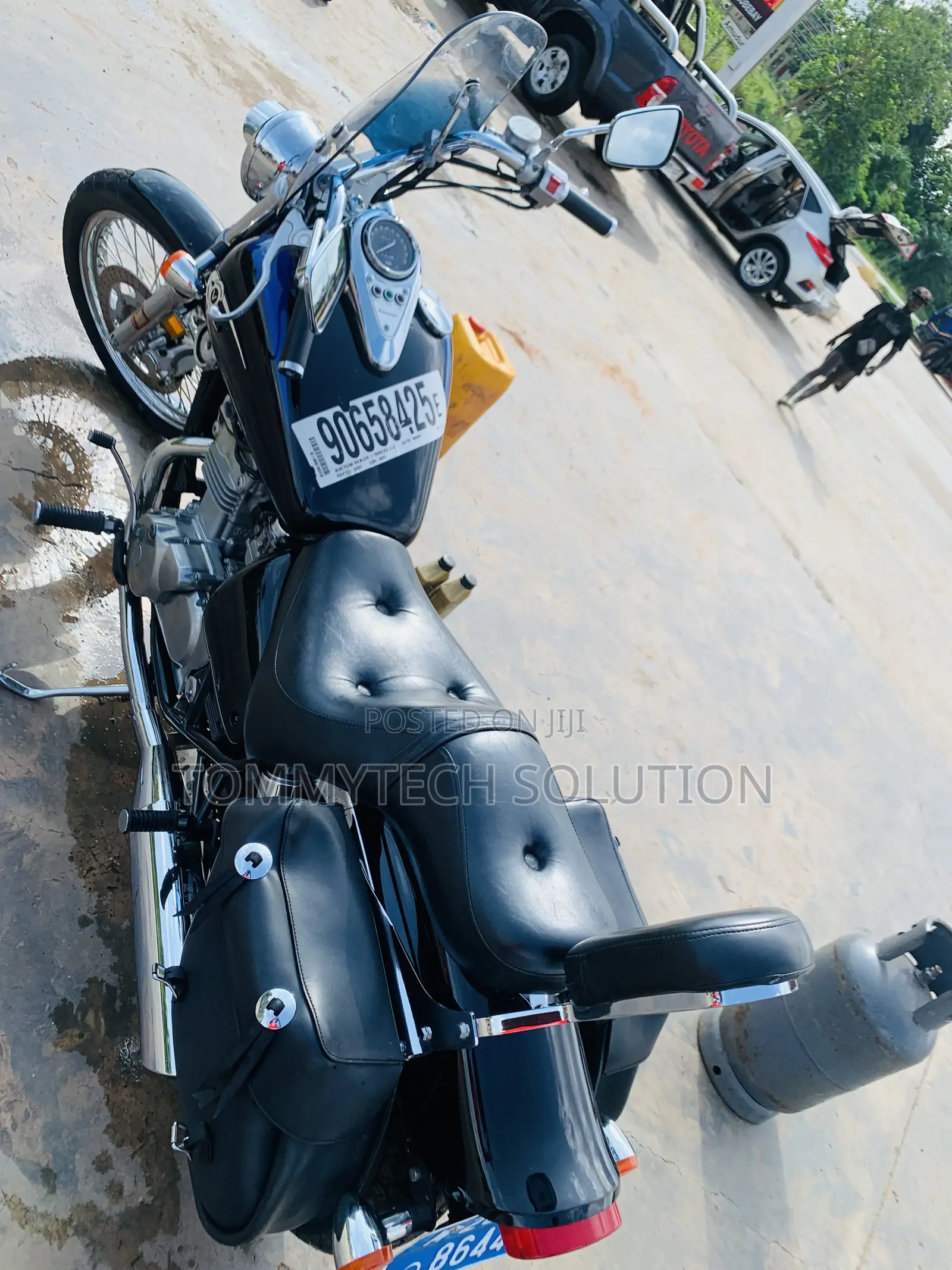 Kawasaki 2000 Black