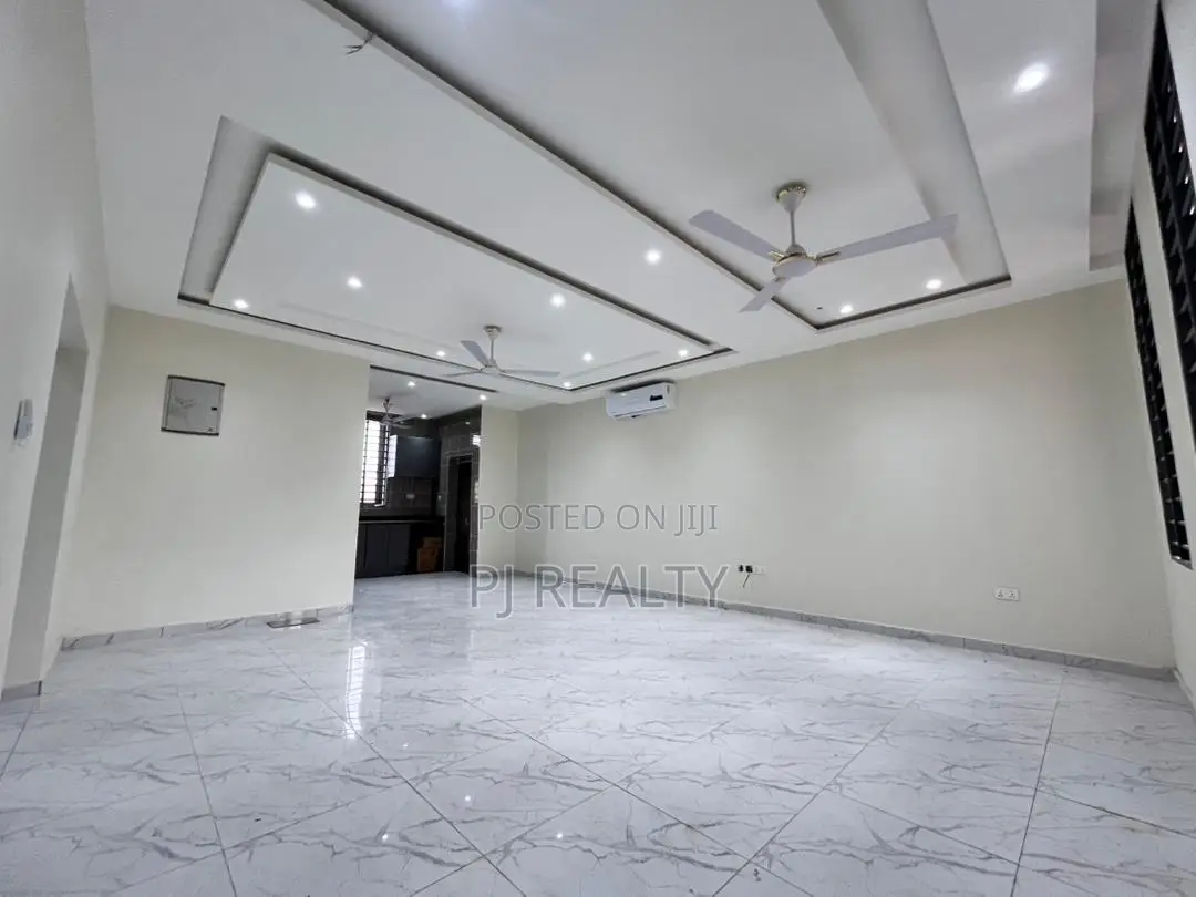 2bdrm Apartment in East Legon for rent