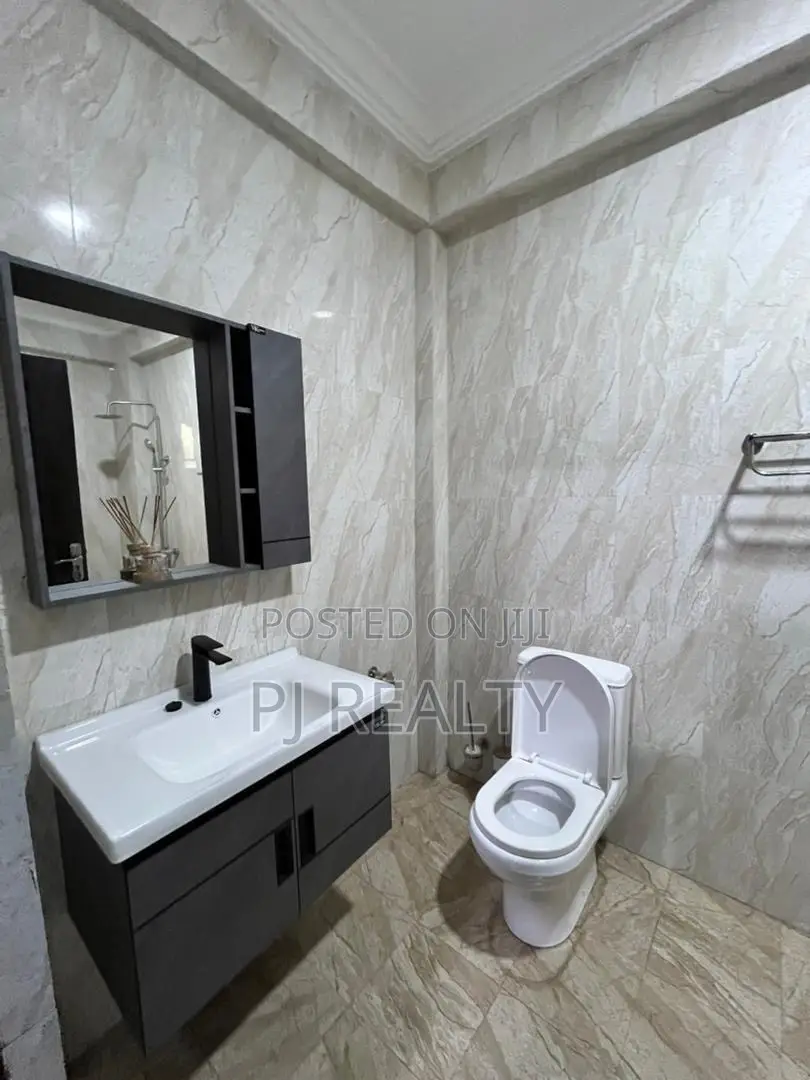 2bdrm Apartment in East Legon for rent