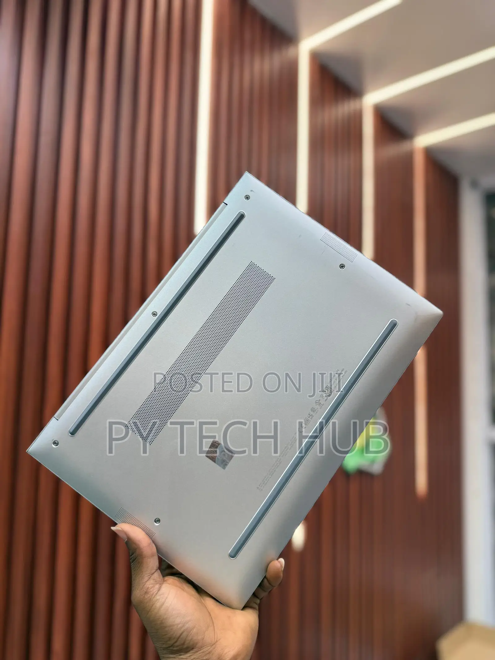 New Laptop HP EliteBook 845 G10 16GB AMD Ryzen 5 SSD 256GB