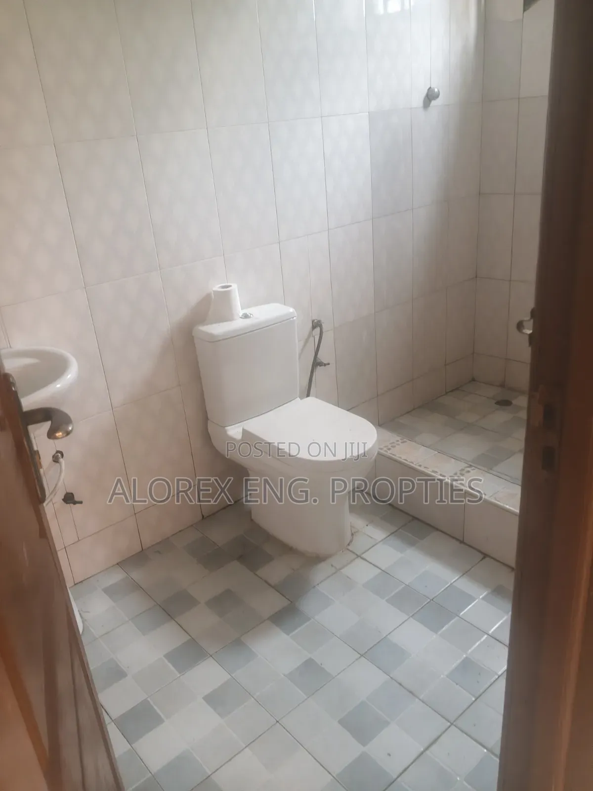 2bdrm Apartment in Ankonam Oyarifa, Pentecost for rent