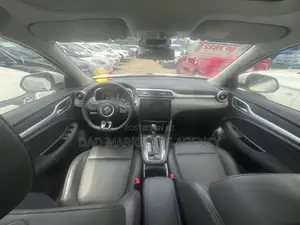 MG ZS 2017 White