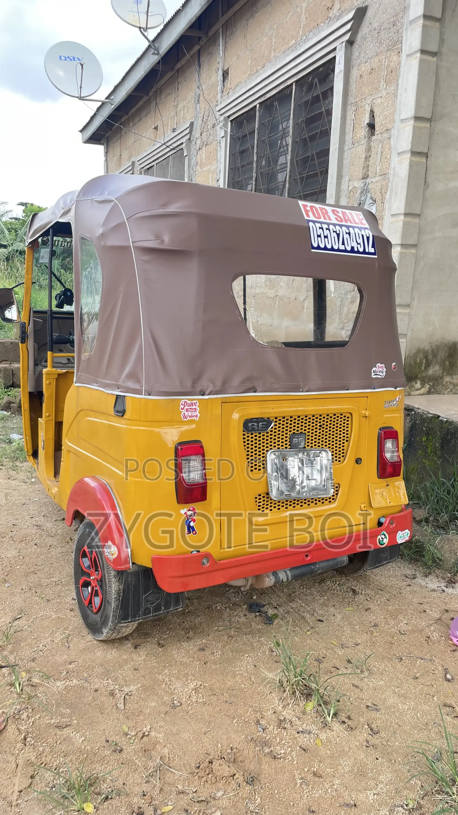 Bajaj RE 2022 Yellow