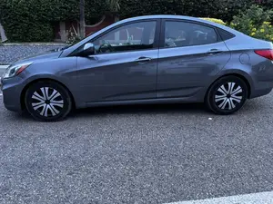 Hyundai Accent GLS 4dr Sedan (1.6L 4cyl 6A) 2015 Gray