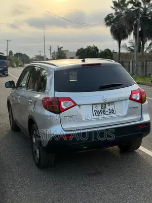 Suzuki Vitara 2016 Silver