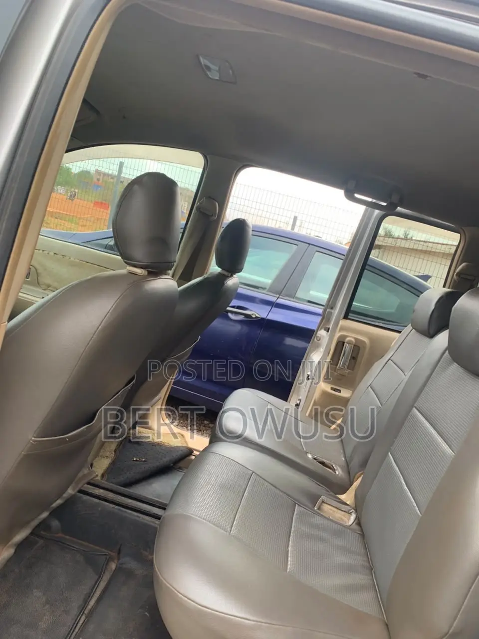 Toyota Sienta 2012 Silver