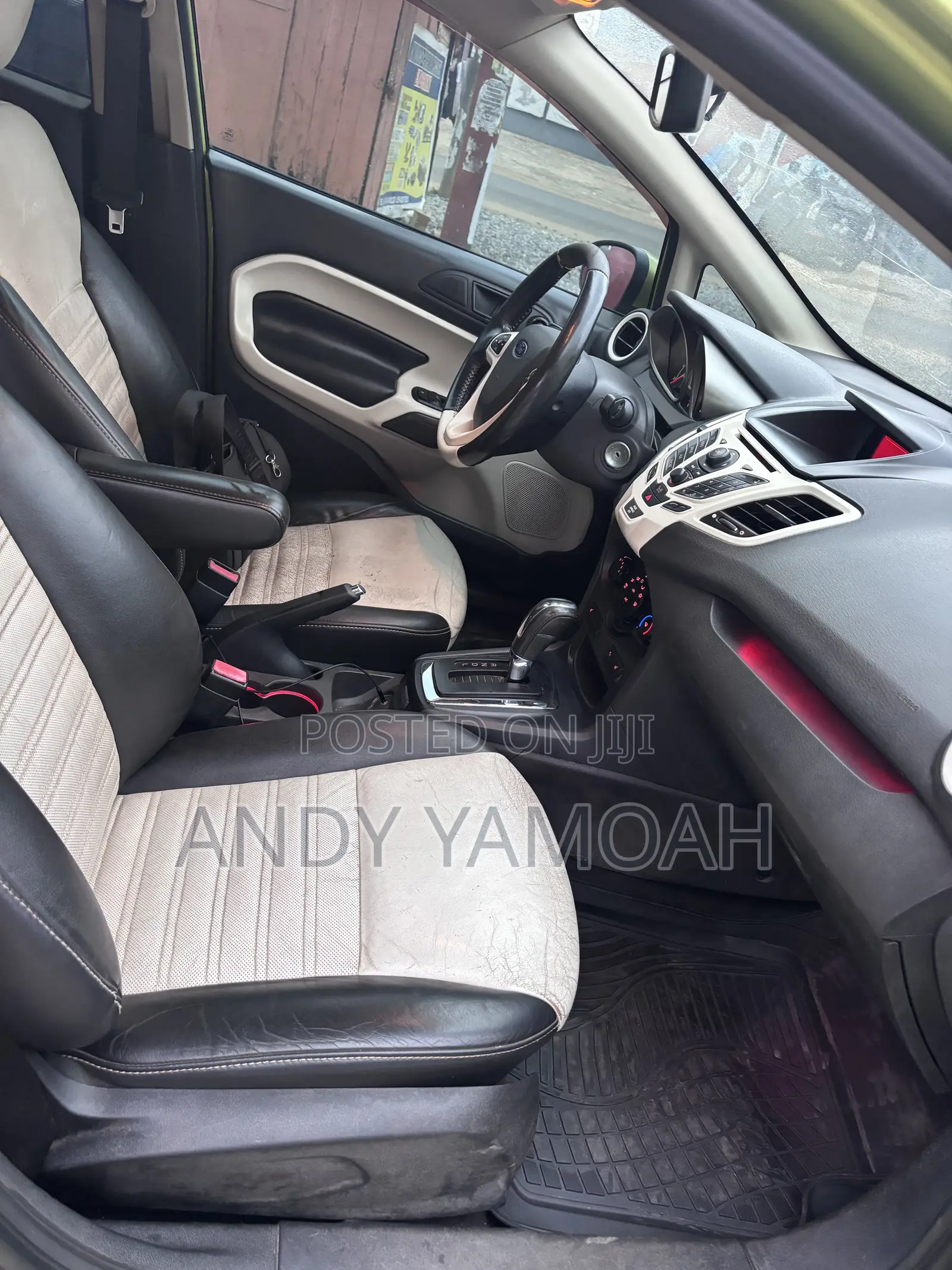 Ford Fiesta 2012 Green