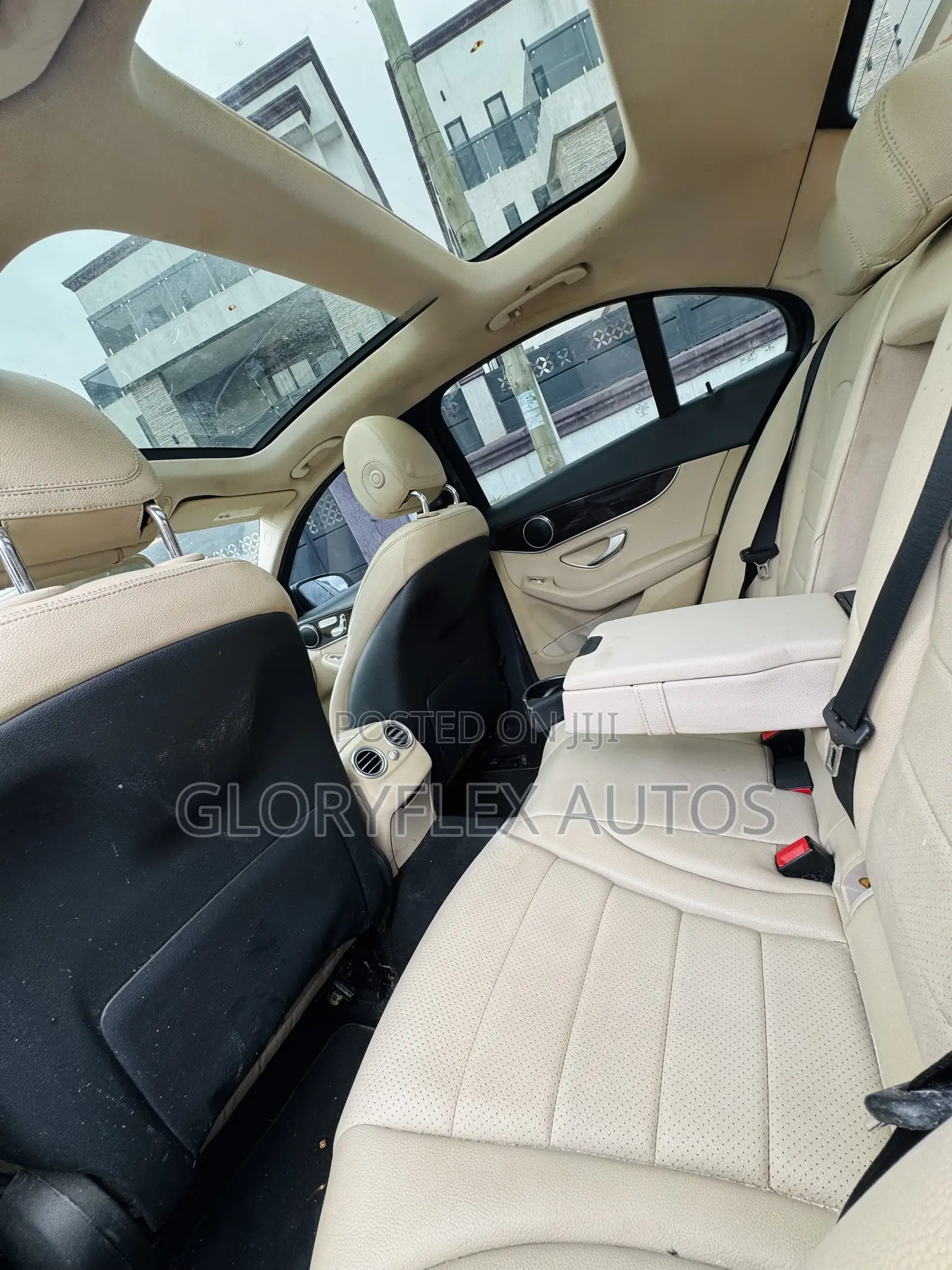 Mercedes-Benz C300 Luxury 4Matic Sedan AWD (2.0L 4cyl 7A) 2016 Black